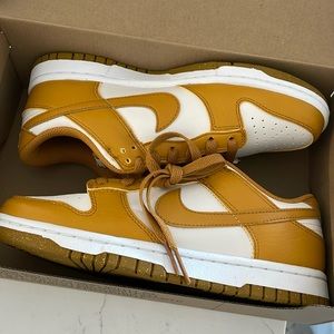 Phantom Gold Nike Low Dunk